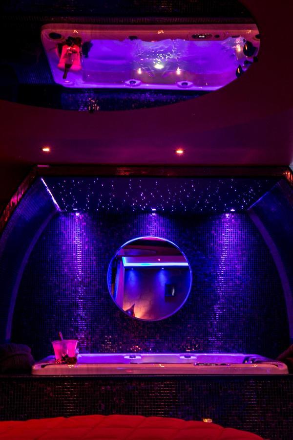 L'Insolite Spa Privatif "Suite Luxueuse-Jacuzzi" Тулуза Экстерьер фото